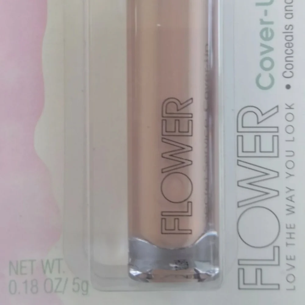 Flower Beauty Secret Service Cover-Up Concealer CU2 Drew Barrymore 0.18 Oz